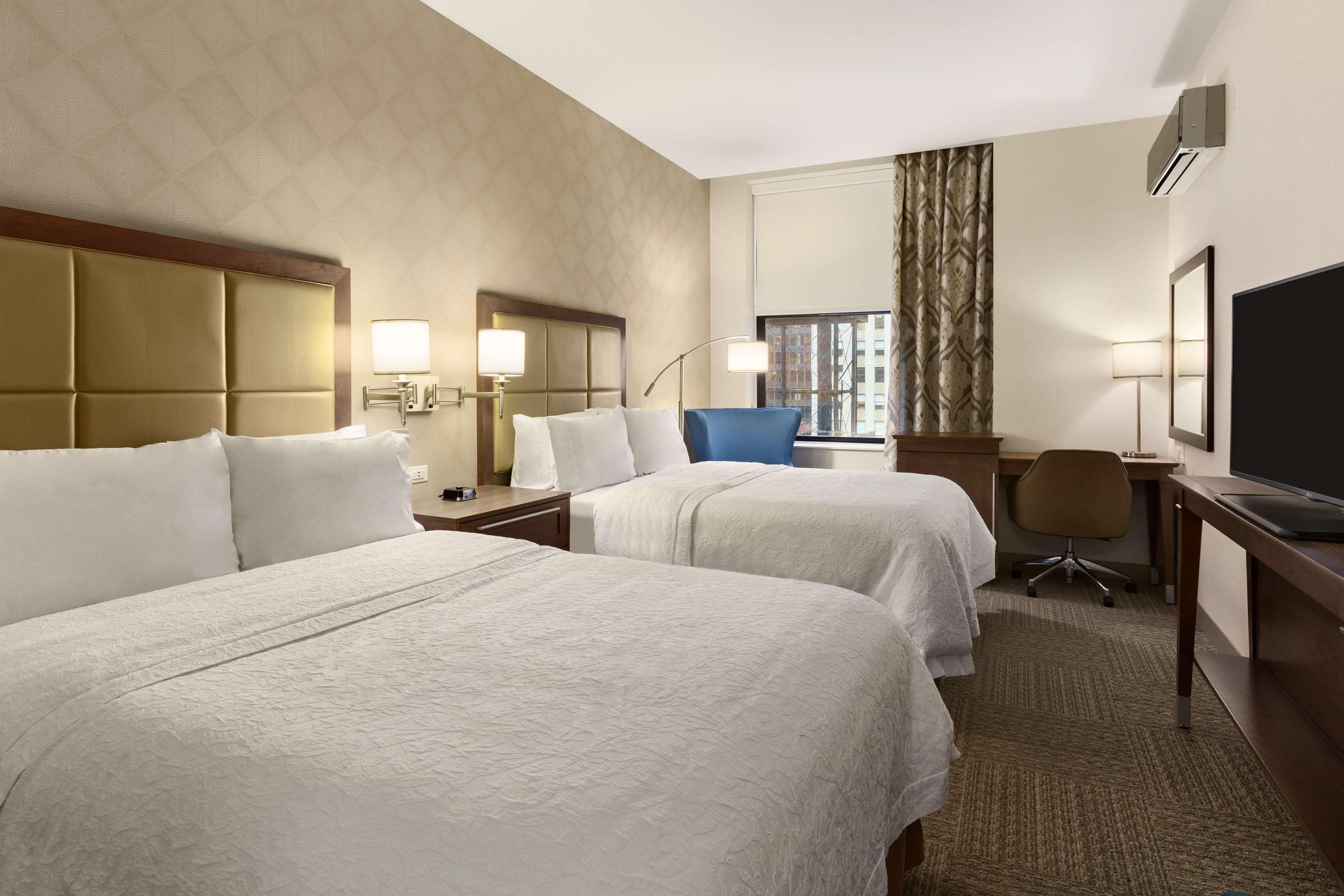 Hampton Inn Chicago Downtown/N Loop/Michigan Ave Экстерьер фото